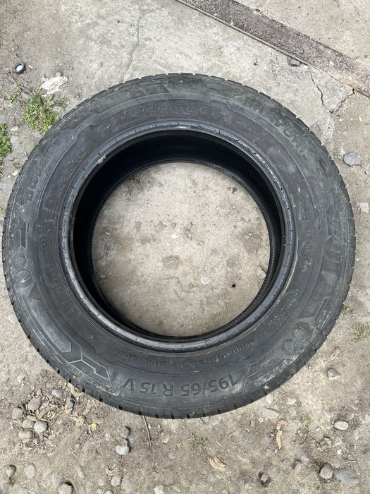 Cauciucuri vara  Barum 195 65 15 7mm la 00 ron buc an 2020