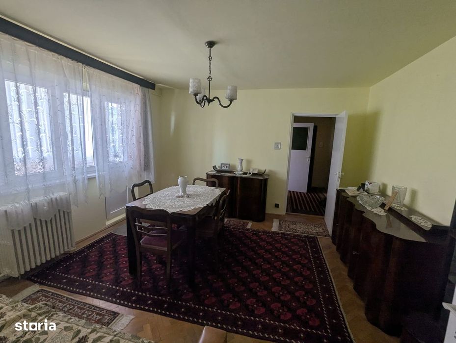 Apartament 2 camere, balcon, Arad, 54.6mp