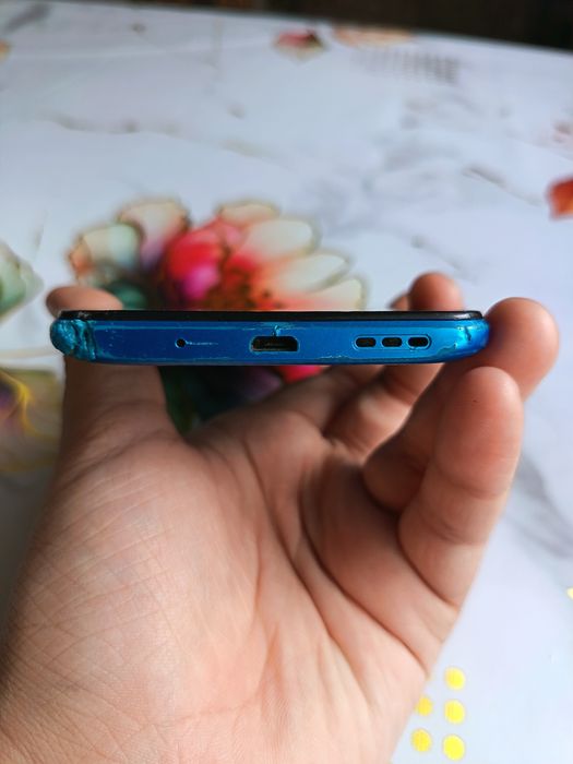 Б/у Продам редми 9с состояние средние