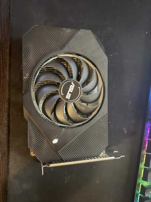 Procesor Intel® Core™ i5-10400F I GTX 1650 4GB