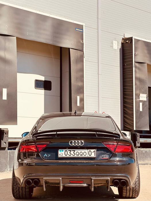 Задний карбоновый диффузор на Audi A7 C7