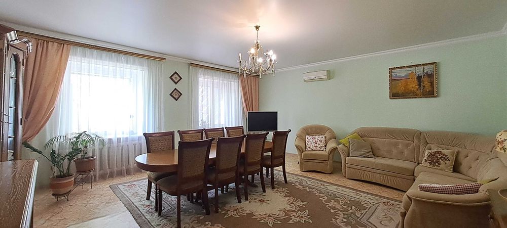 Продам дом в р-не КСК