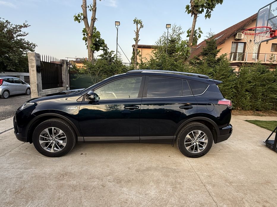TOYOTA RAV4 2017 — imagine 3