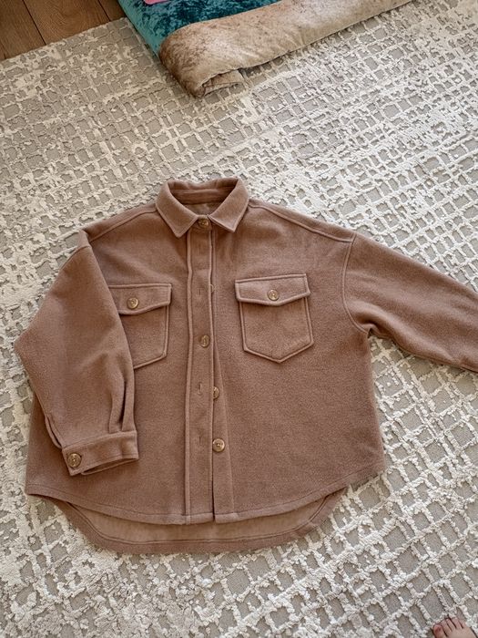 Легкое пальто, теплая рубашка