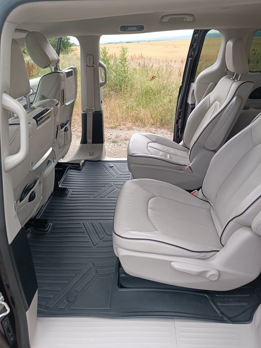 Chrysler Pacifica hybrid Limited