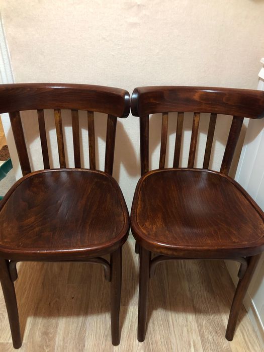 Стулья деревянные, советские.