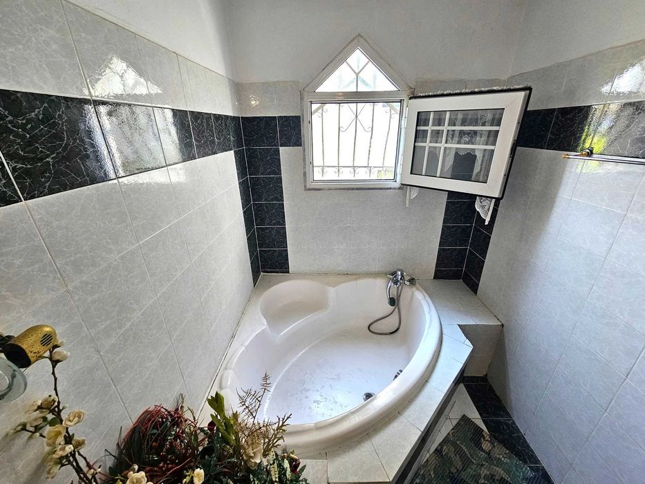 ПРОДАВА се апартамент 75 m2 в центъра на КЕРАМОТИС Кавала (код 8205)