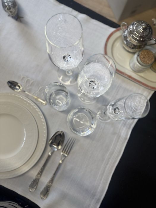 Бокалы и стаканы BergHOFF