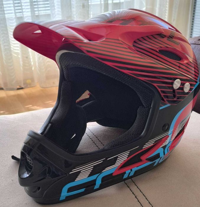 Force -  Downhill/MTB/Enduro каска Fullface  – Отлично състояние