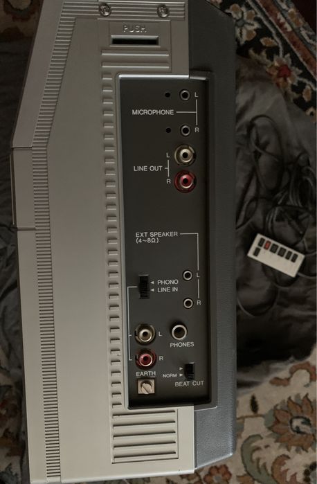 JVC RC M80R радио касетофон буумбокс перфектно запазен