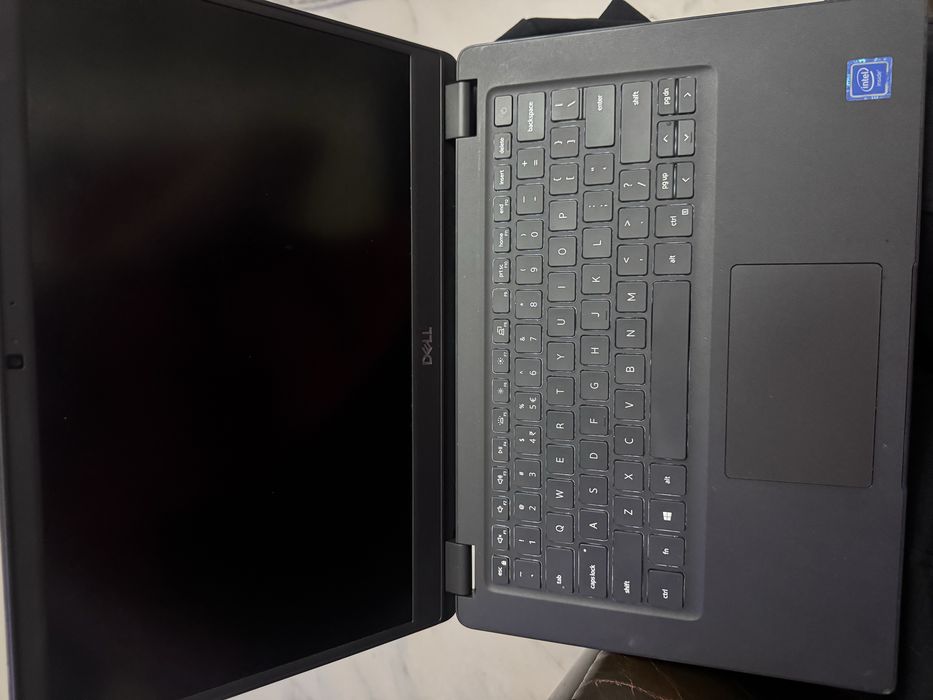 Laptop dell latitude 3410