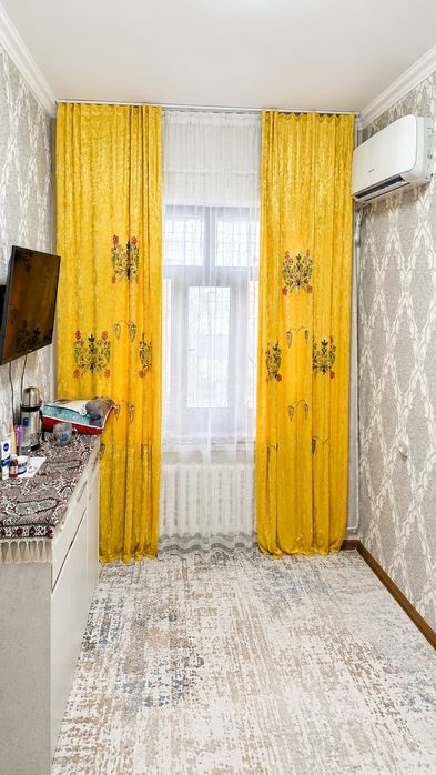 Спутник-4, 3-комнатная, 70м2, 77-серия