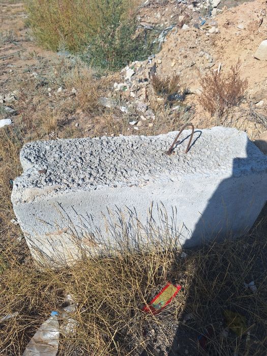 Продам фундаментные блоки 3 шт