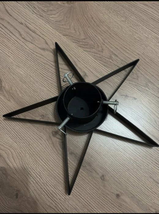 Suport brad metalic în formă de stea