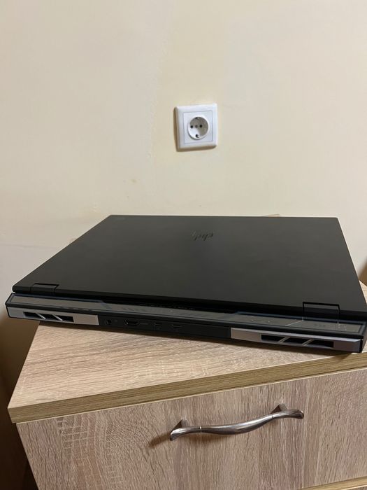 Геймърски КОМПЛЕКТ ЛАПТОП И АКСЕСОАРИ купуваш и играеш!- КАТО НОВО