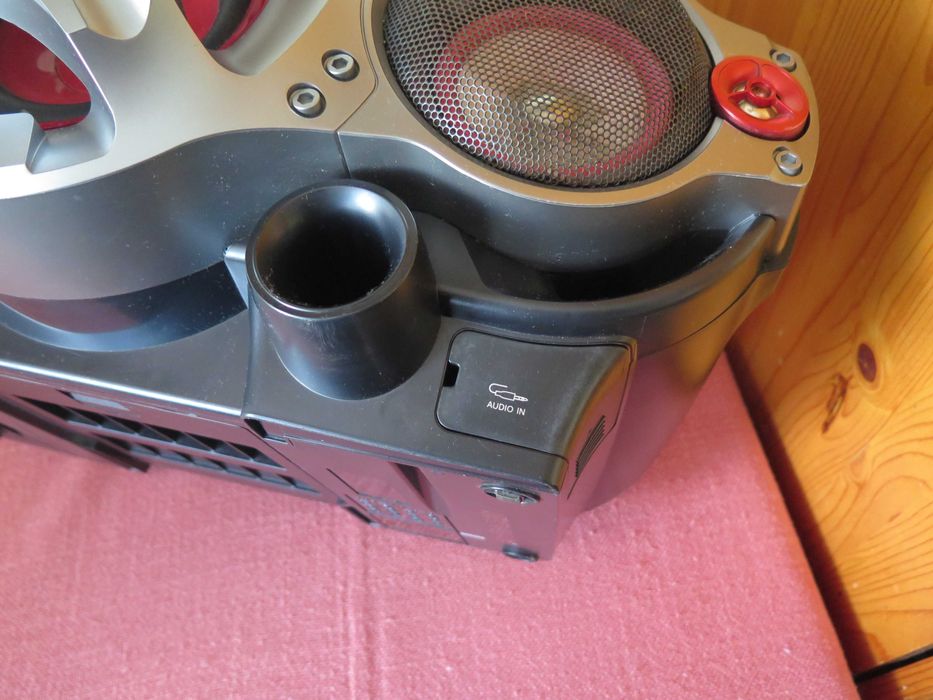 Sony CFD-RG880CP "Xplod" AM/FM Radio CD/USB/MP3/Cassette Player