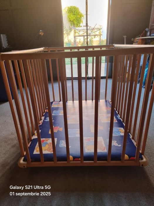 Țarc pentru copii din lemn