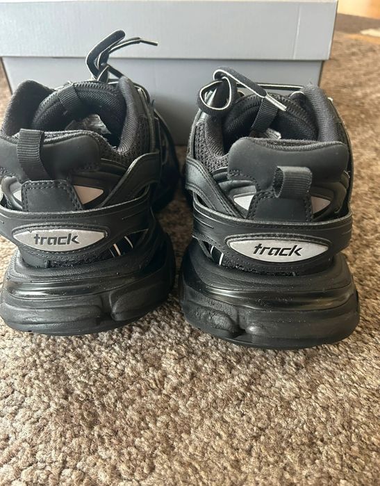 Balenciaga Track