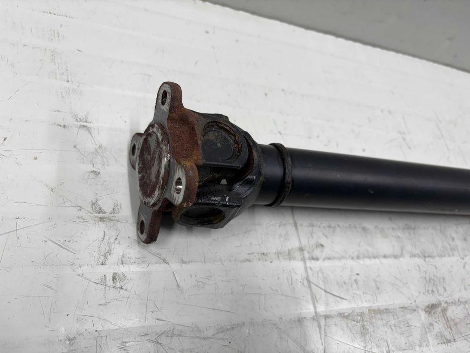 Преден кардан БМВ Ф07 Ф10 Ф11 Ф06 Ф12 Ф13 Ф01 Ф02