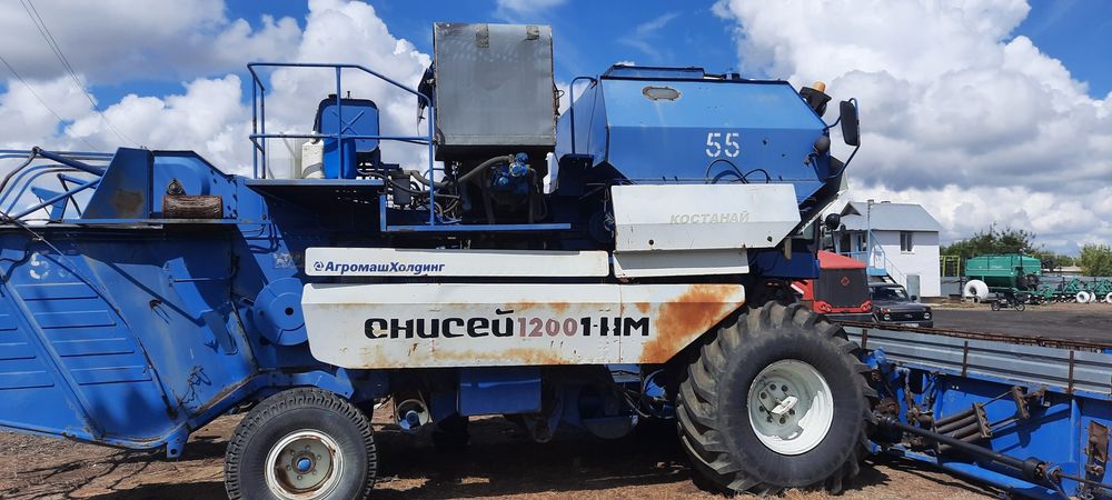 Продам комбаин енисей 1200