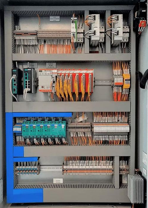 Delta ABB Schneider Lenze Mitsubishi remont PLC ekran