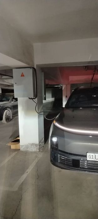 Установка зарядное устройство для Электромобилей.
7квт зарядка установ