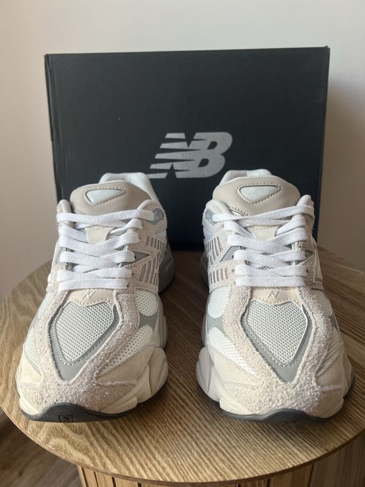 New Balance 9060 Grey