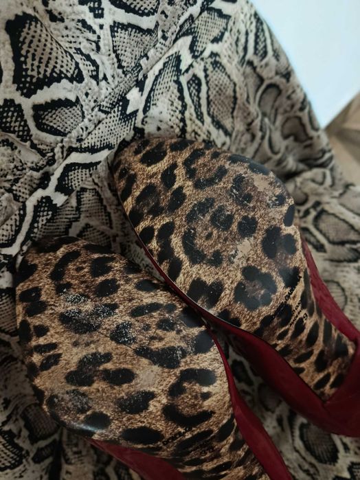 Pantofi stiletto Dolce& Gabanna