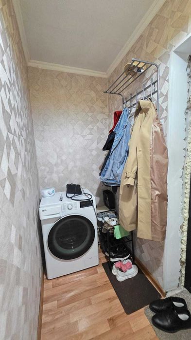 Продается 1 ком кв район ЕВРАЗИИ