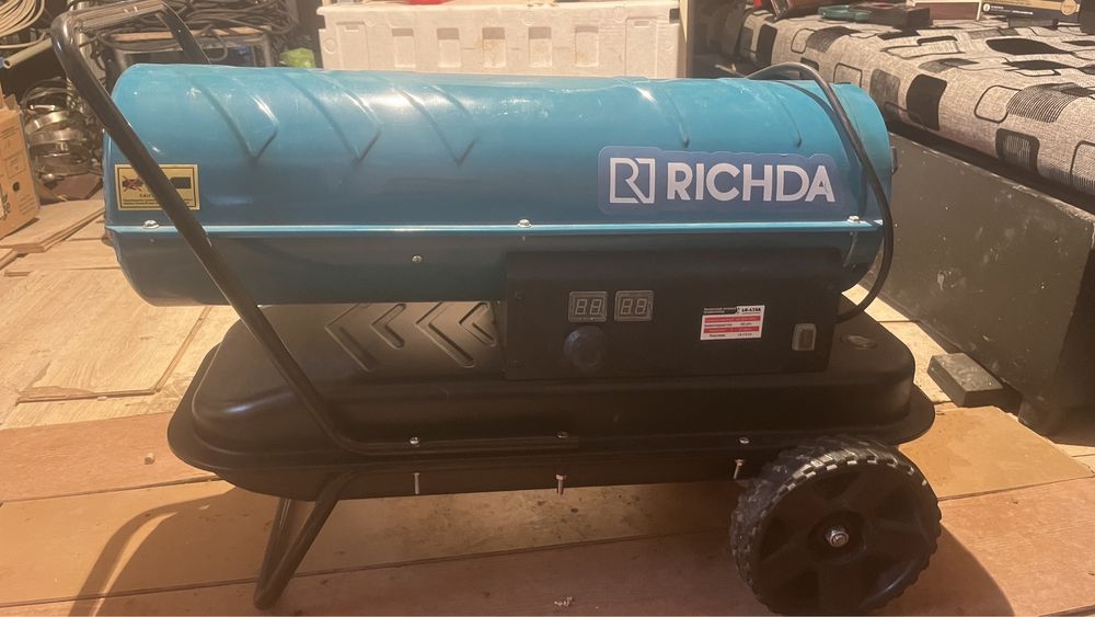 Продам дизельную тепловую пушку