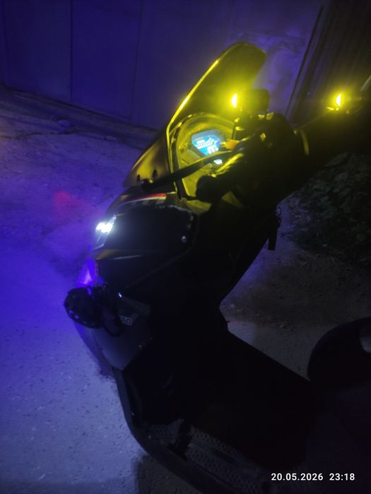 QJmotors 150kubli skutor