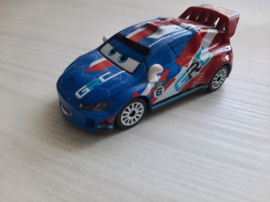 Masina metalica Disney Pixar cars 2 Raul Caroule #6