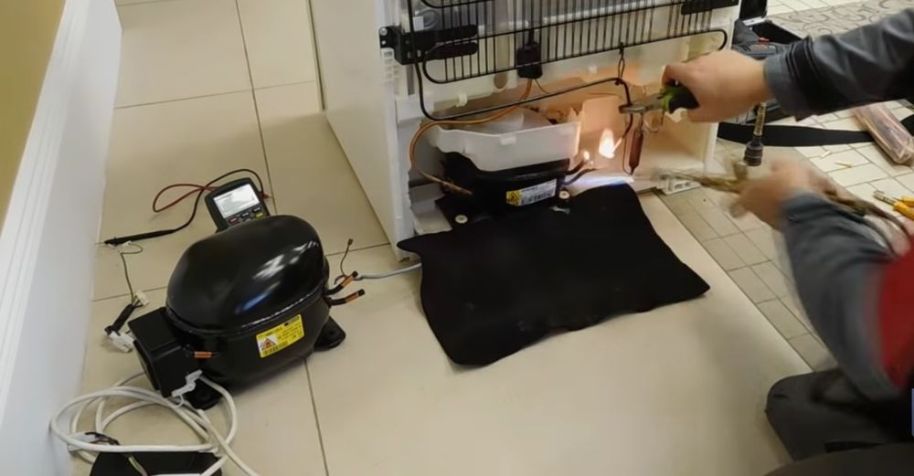 Ремонт холодильников