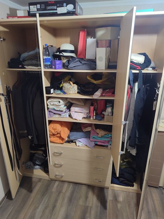 Продам шкаф и комод бу