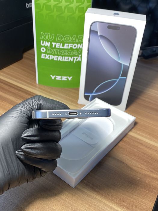 iPhone 16 Pro Max • 256 GB • White Titanium