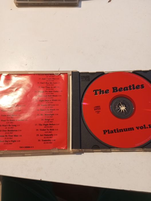 Дискове на The Beatles volume 1 и 2