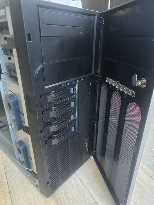 Серверная платформа в корпусе Tower 5U ASUS E5 2600v4