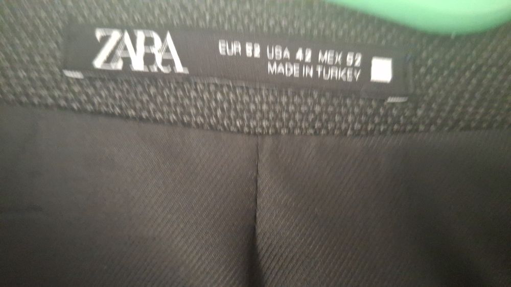 Costum barbati/ baieti+ 2 camasi Zara