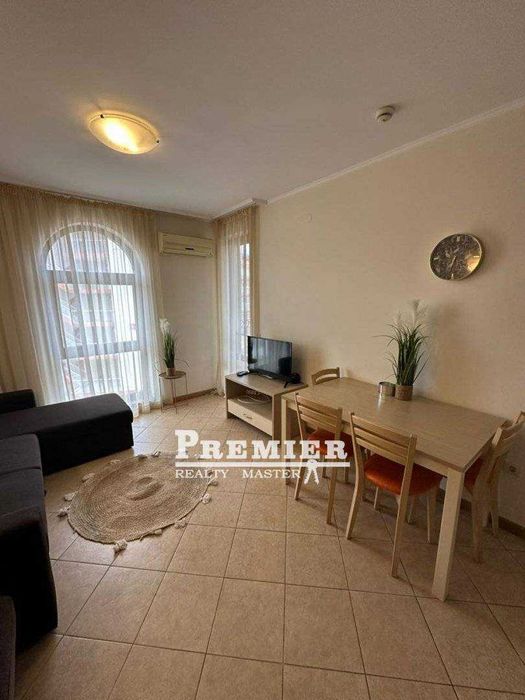 Продава се Двустаен апартамент в к.к. Слънчев бряг - 55 кв.м за 788 €/кв.м - Снимка #9