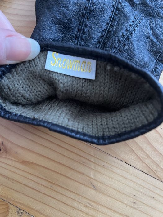 Ръкавици от естествена кожа и вълна