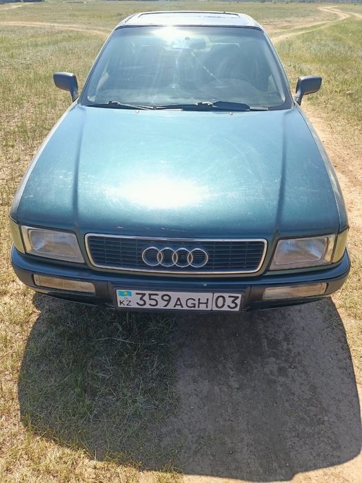 Ауди 80 1993г бензин
