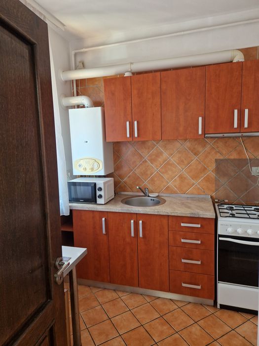 Garsoniera de inchiriat