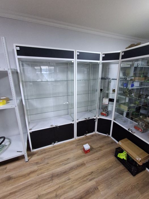 Продам стеллажи дешего