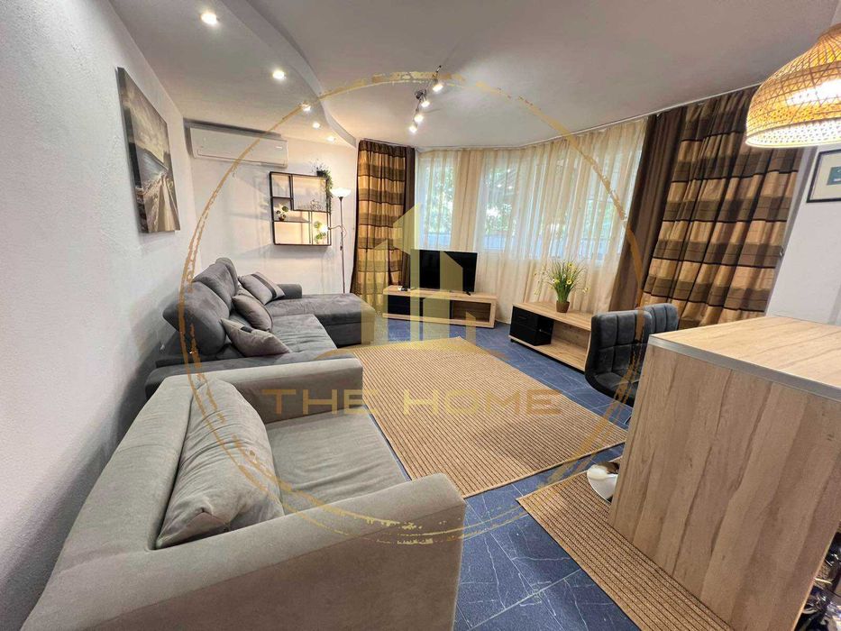 Дава се под наем Тристаен апартамент в Варна, Базар Левски - 120 кв.м за 800 € - Снимка #2