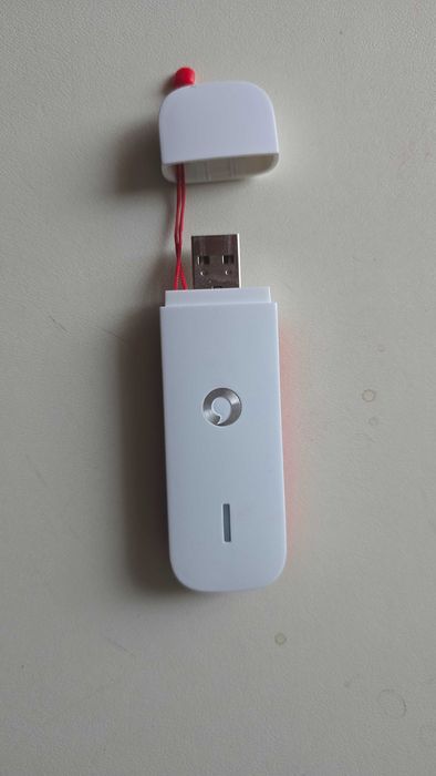 Modem stick USB 3G, model K4510, viteza HSPA+ de până la 28,8 Mbps
