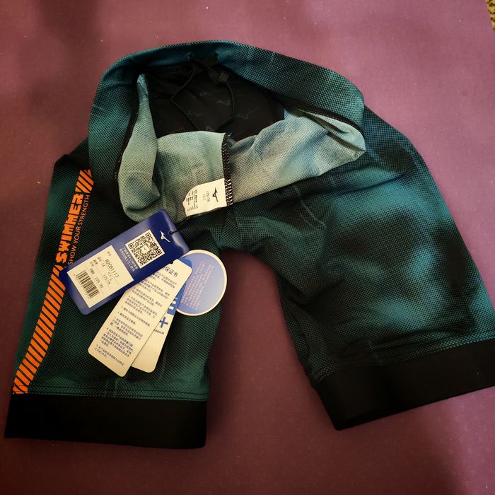 Плавки Mizuno (новые), шорты для плавания