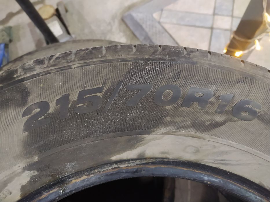 Продам комплект.215/70/16