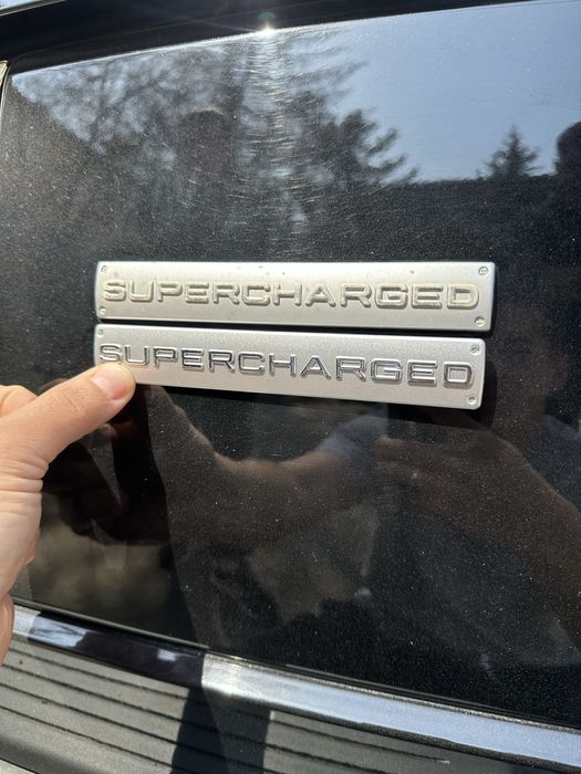 Шильдик Supercharged Range Rover L322