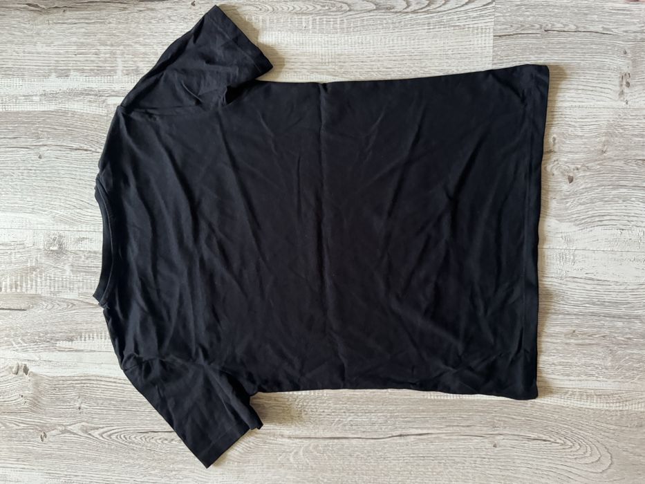 Tricou Calvin Klein de vanzare!