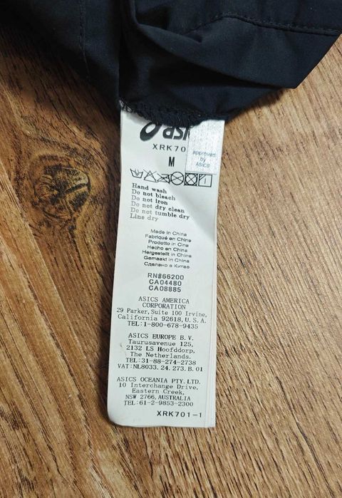 ASICS Оригинално дамско яке размер М